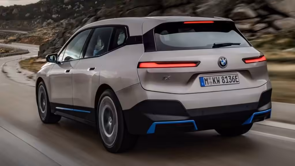 BMW iX