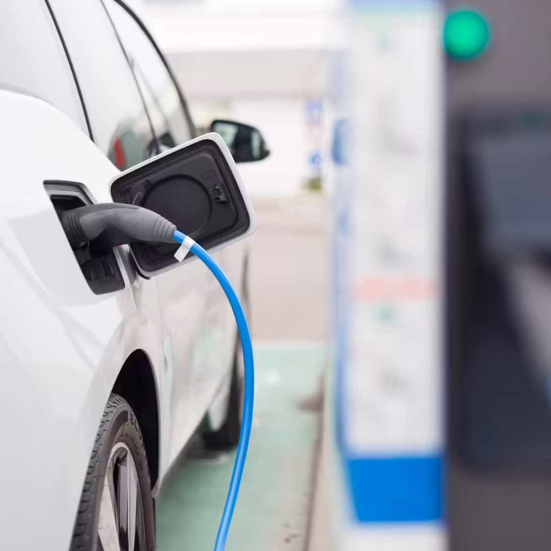 Recharge électrique sur les autoroutes : Ce qu'il faut savoir